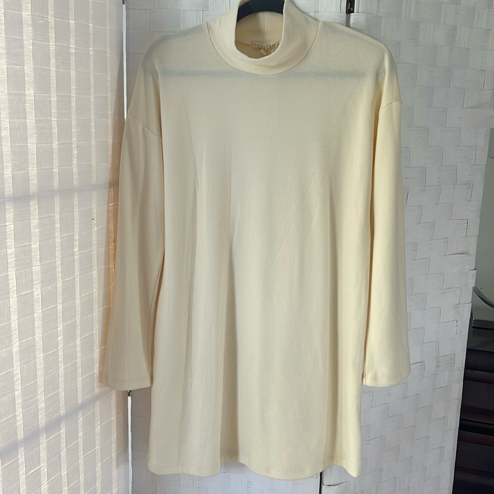 Copper Key Dress PTP 20” Lightweight Fleece Cream Color Size Small NWT